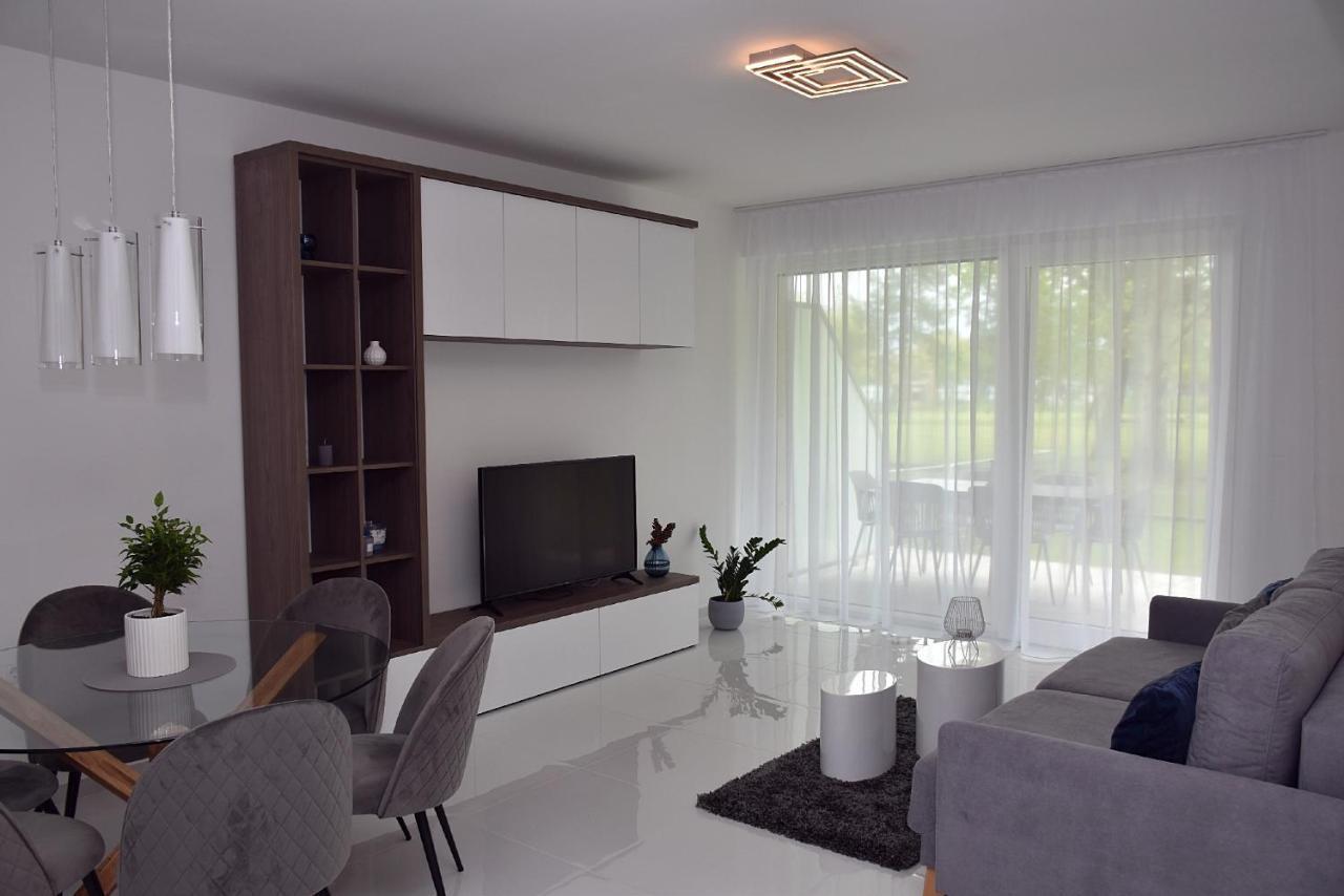 Limerence Apartments Siófok Eksteriør bilde